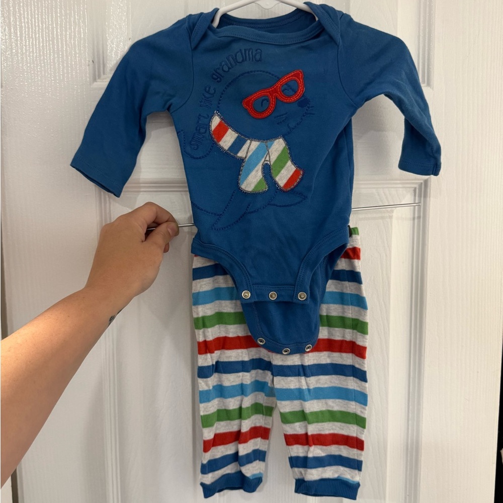 4/$15 Lamaze 100% Organic Cotton Smart Like Grandma Embroidered Striped Seal Set
